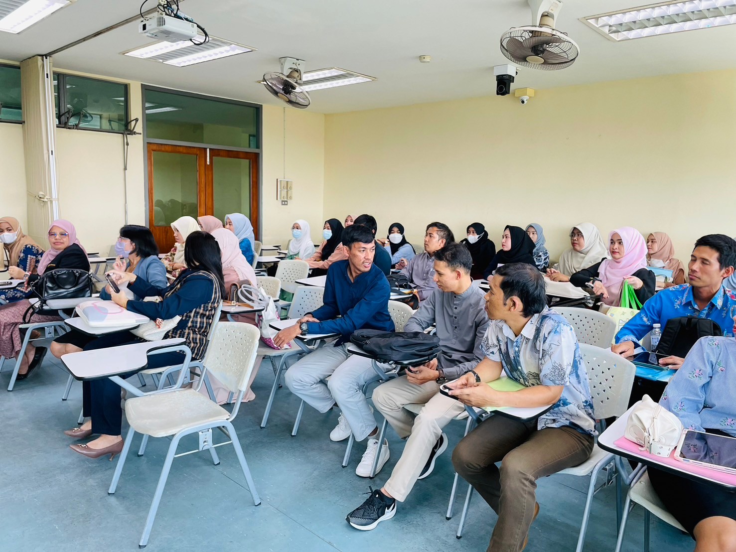 มหาวิยาลัยราชภัฏยะลา จัดสอบสัมภาษณ์และสอบข้อเขียนเพื่อคัดเลือกนักศึกษาระดับบัณฑิตศึกษา ประจำปีการศึกษา 2567