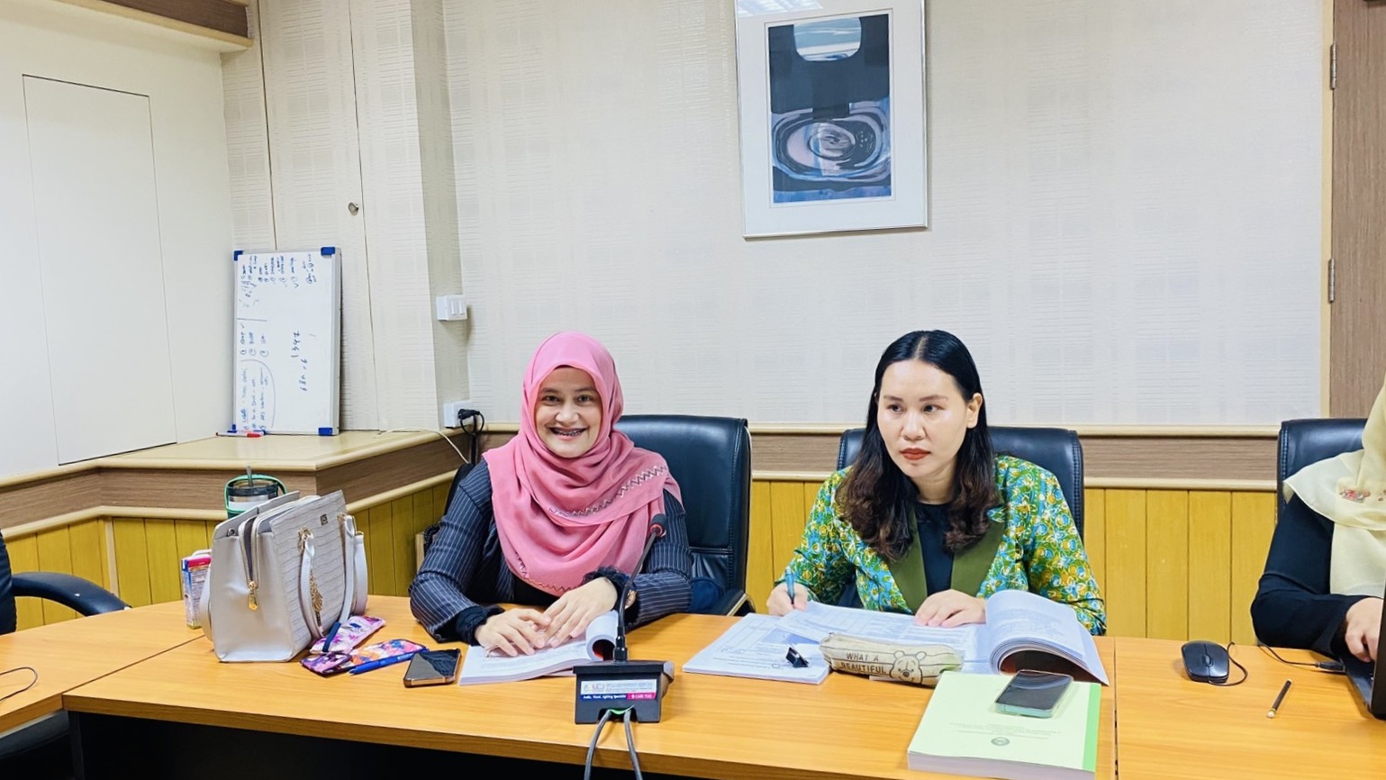 กองบริการการศึกษา ประชุมชี้แจงแนวทางการรายงานการประเมินตนเอง ตามเกณฑ์คุณภาพการศึกษาเพื่อการดำเนินการที่เป็นเลิศ (EdPEx)