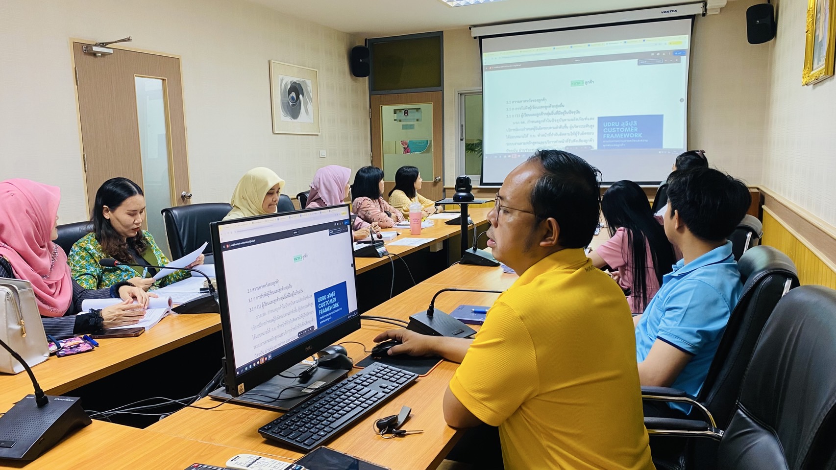 กองบริการการศึกษา ประชุมชี้แจงแนวทางการรายงานการประเมินตนเอง ตามเกณฑ์คุณภาพการศึกษาเพื่อการดำเนินการที่เป็นเลิศ (EdPEx)